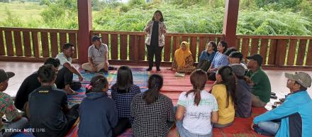 Pelatihan Bimbingan Teknis dan  Pendampingan Ekonomi Kreatif di Wisata Tapin Kutarayat